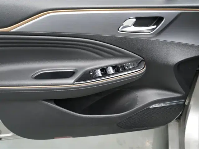 GAC Aion S — Фото автомобиля 5