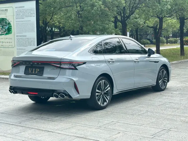 Chery Arrizo 8 — Фото автомобиля 6