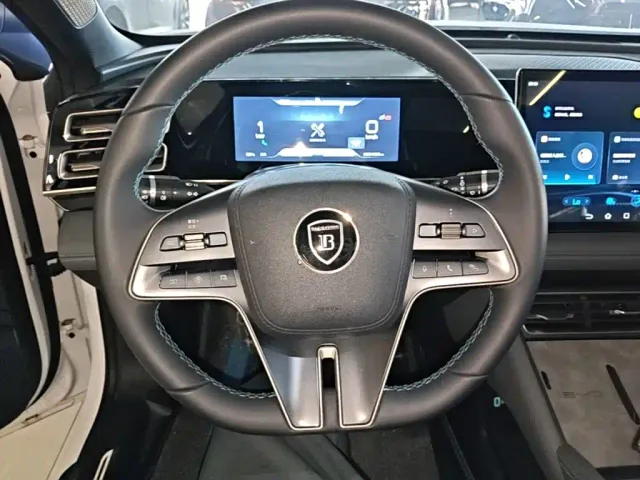 BYD Qin L — Фото автомобиля 10