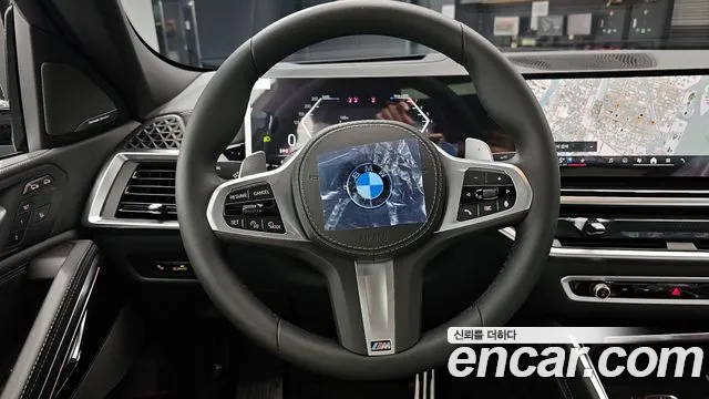 BMW X6 xDrive40i M Sport — Фото автомобиля 13