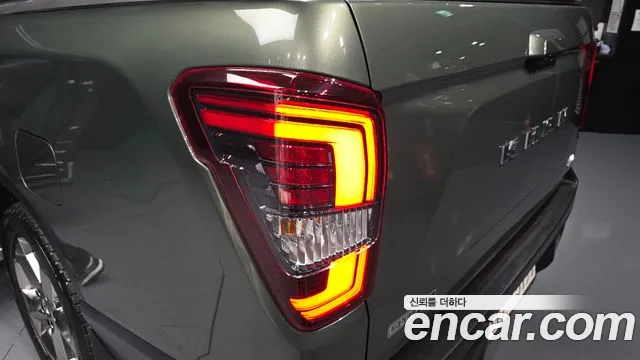 KG_Mobility_Ssangyong Rexton Новый Rexton Sport Khan Дизель 2.2 4WD — Фото автомобиля 23