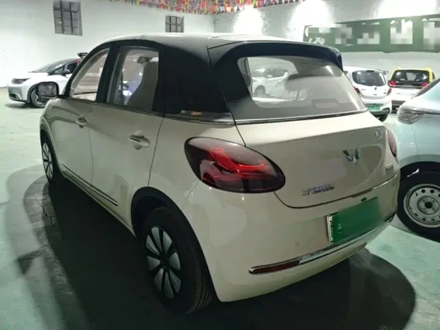 Wuling Bingo — Фото автомобиля 4