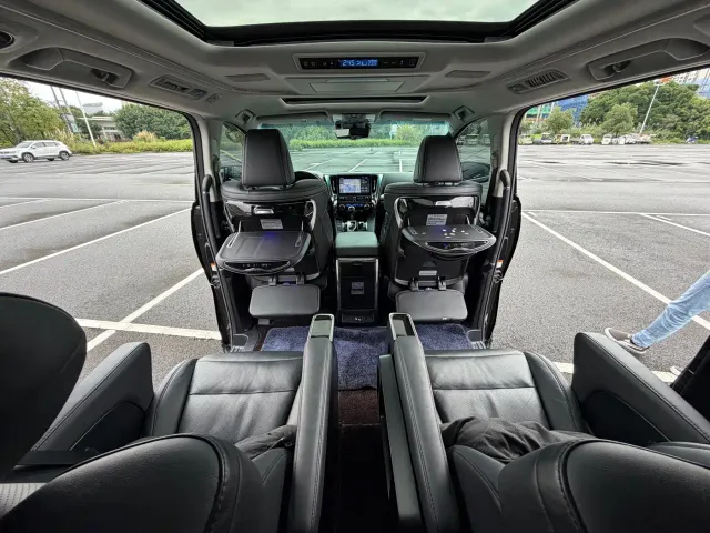Toyota Vellfire — Фото автомобиля 19