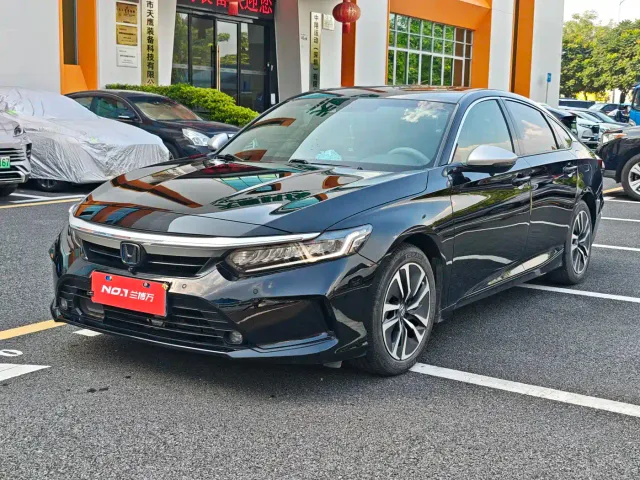 Фотография автомобиля — Honda Inspire