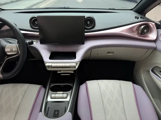 BYD Dolphin — Фото автомобиля 8