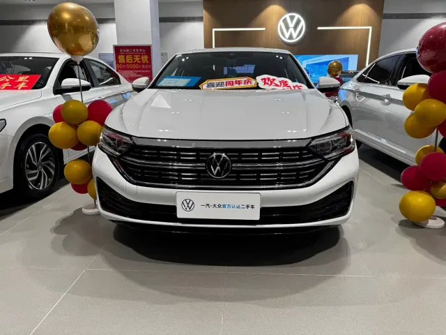 Volkswagen Sagitar — Фото автомобиля 2