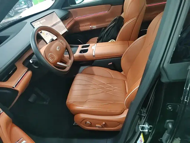 Changan Qiyuan Q07 — Фото автомобиля 14
