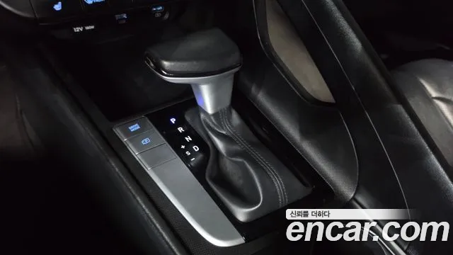 Hyundai AVANTE Avante (CN7) — Фото автомобиля 9
