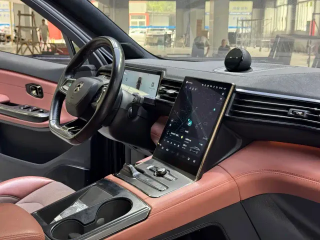 Nio EC6 — Фото автомобиля 18