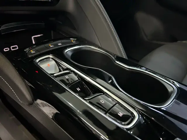 Buick Envision S — Фото автомобиля 6