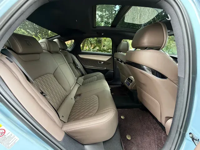 BYD Han — Фото автомобиля 8