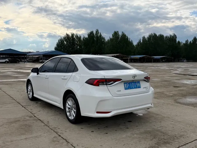 Toyota Corolla — Фото автомобиля 5