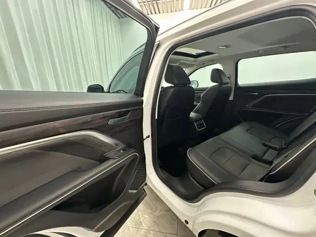 Haval Haval H6 2021 National Trend Edition 1.5T Automatic Urban Edition — Фото автомобиля 8