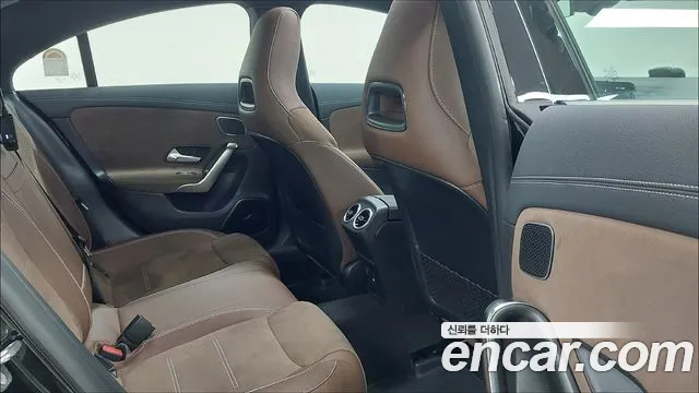 Mercedes-Benz CLA-Class — Фото автомобиля 10