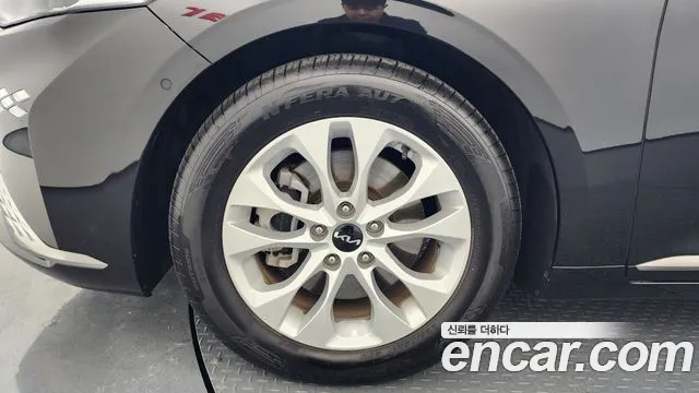 Kia K8 2.5 Бензин 2WD — Фото автомобиля 5