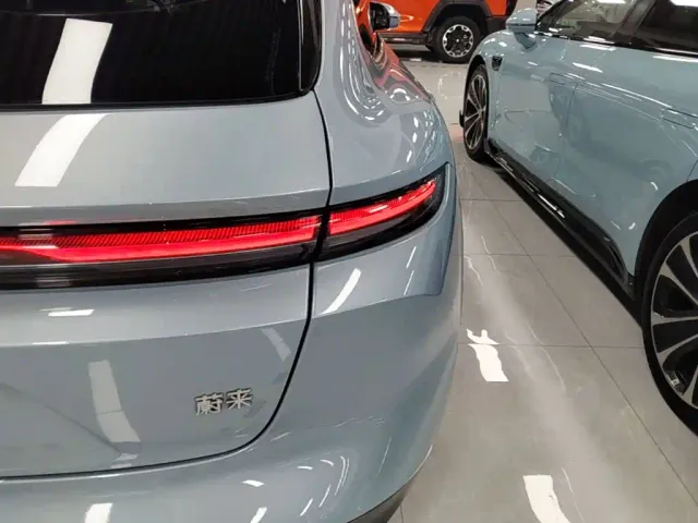 Nio ET5 Touring — Фото автомобиля 7