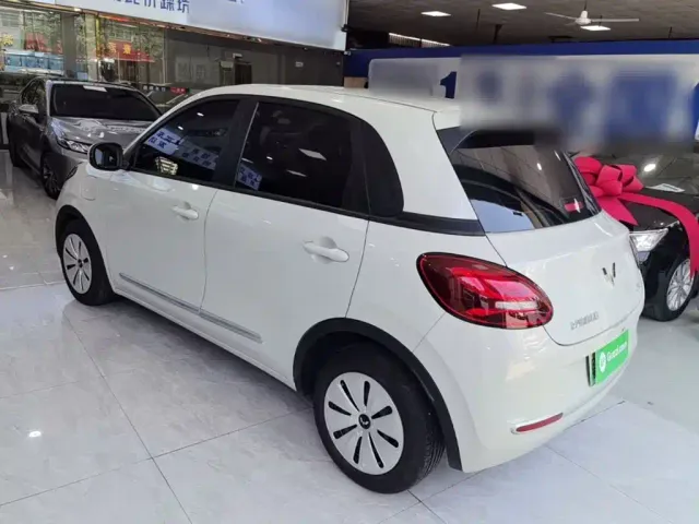 Wuling Bingo — Фото автомобиля 22