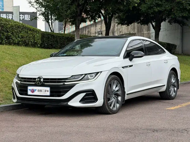 Фотография автомобиля — Volkswagen CC