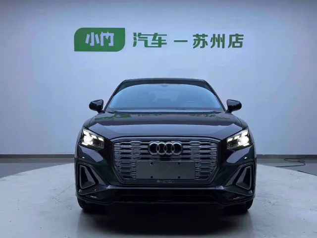 Audi Q2L e-tron — Фото автомобиля 2