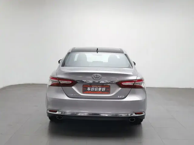 Toyota Camry — Фото автомобиля 4