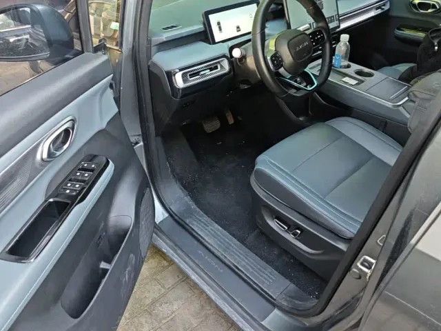 GAC Aion Y — Фото автомобиля 15