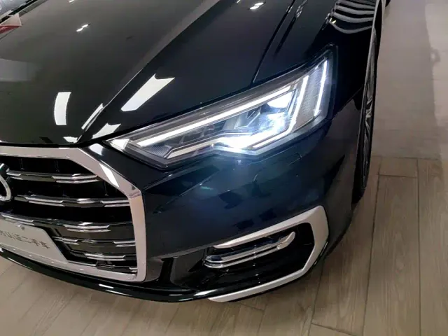 Audi A6L — Фото автомобиля 23