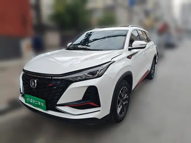 Фотография автомобиля — Changan CS75 Plus