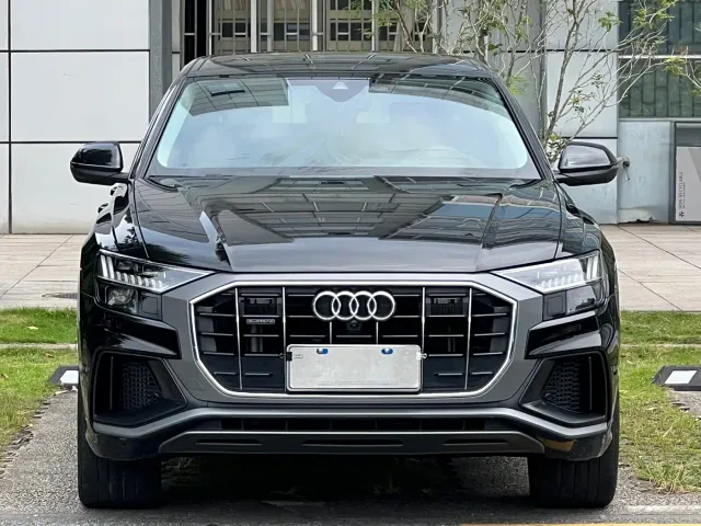 Audi Audi Q8 2023 55 TFSI Luxury Sport — Фото автомобиля 2