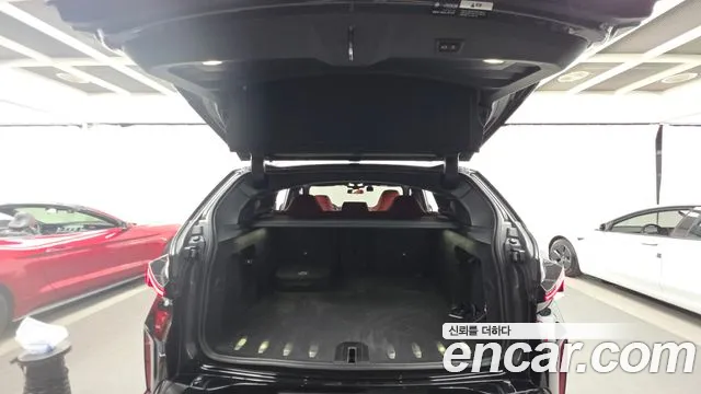 BMW XM — Фото автомобиля 17