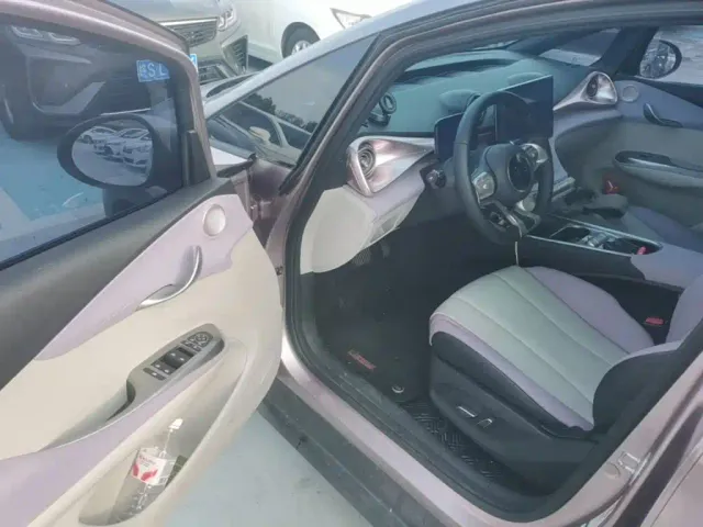 BYD Dolphin — Фото автомобиля 15