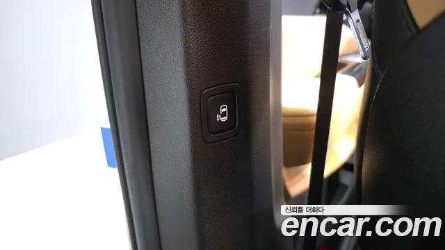 Kia Canival Carnival 4 поколение Бензин 9 мест Noblesse — Фото автомобиля 18