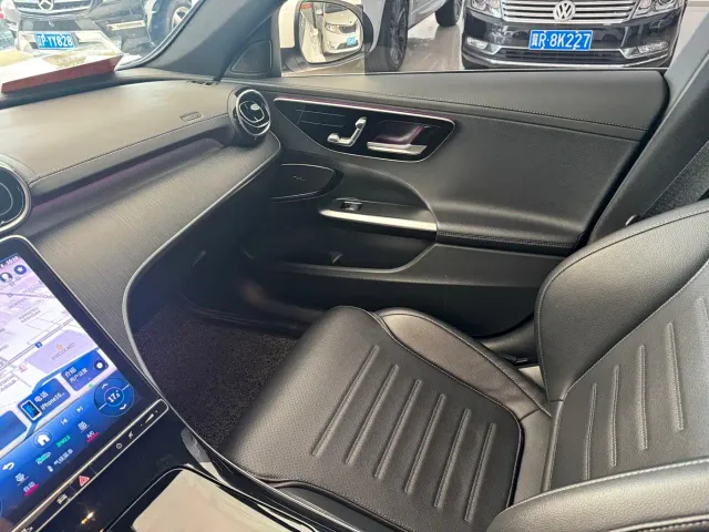 Mercedes-Benz Mercedes-Benz C-Class 2022 C 200 L Sport Version — Фото автомобиля 16