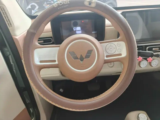 Wuling Hongguang Mini EV — Фото автомобиля 7
