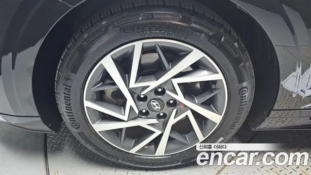 Hyundai Grandeur GN7 — Фото автомобиля 5