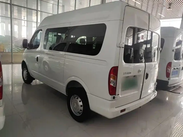 Maxus Xintu V80 — Фото автомобиля 4