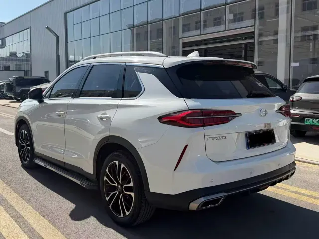 GAC Trumpchi GS4 — Фото автомобиля 4