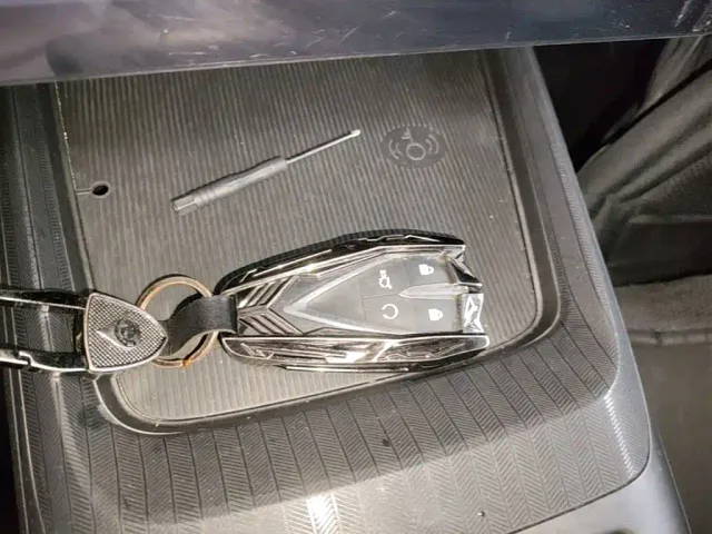 Changan Qiyuan A05 — Фото автомобиля 8