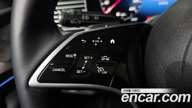 Mercedes-Benz GLE-Class — Фото автомобиля 27