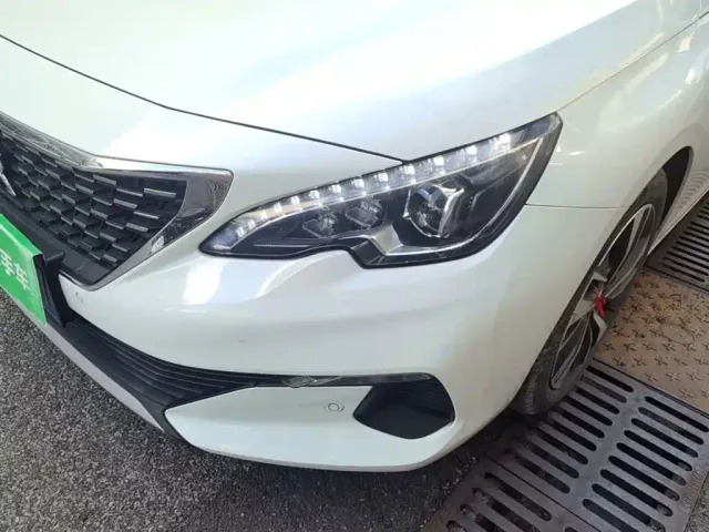 Peugeot 408 — Фото автомобиля 23