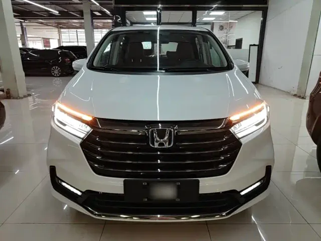 Honda Odyssey 2024 2.0L e:HEV Sharp·Comfort Edition — Фото автомобиля 2