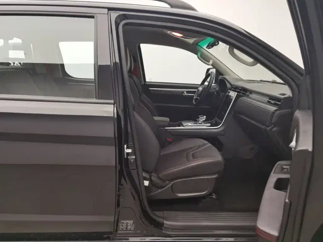 JAC Motors JAC T8 — Фото автомобиля 23