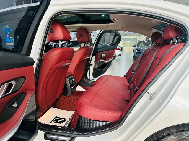 BMW 3 Series — Фото автомобиля 5