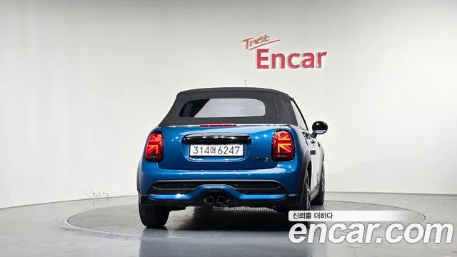 MINI Cooper Convertible — Фото автомобиля 4