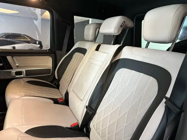 Mercedes-Benz G-Class — Фото автомобиля 10