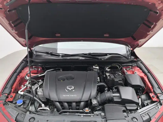 Mazda Axela — Фото автомобиля 6