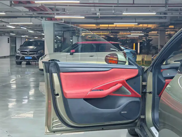 Xiaomi SU7 — Фото автомобиля 6