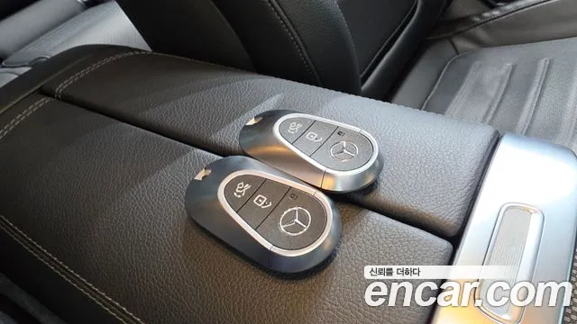 Mercedes-Benz C-Class — Фото автомобиля 13