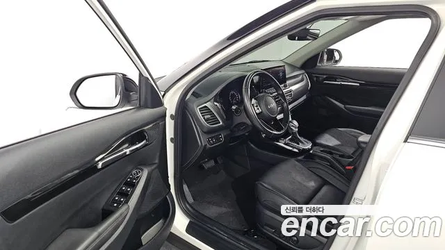 Kia Seltos — Фото автомобиля 10