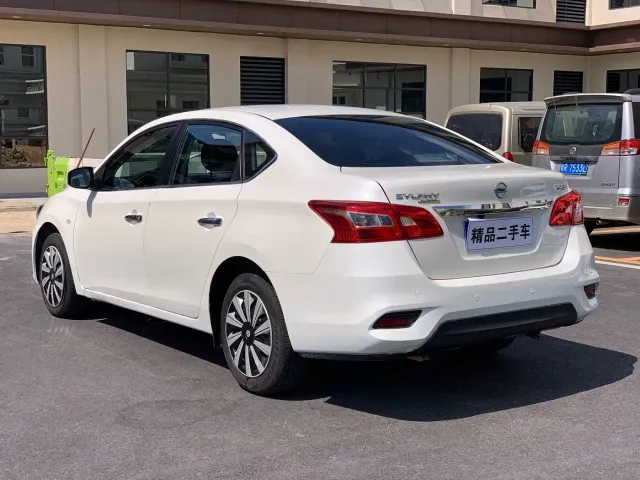 Nissan Sylphy — Фото автомобиля 4