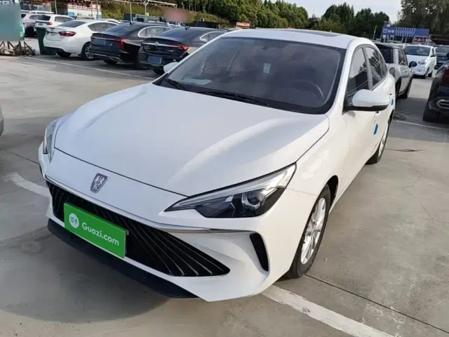 Фотография автомобиля — Roewe i5